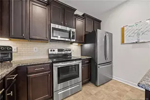 1712 Cherrypoint Dr, Fayetteville, NC 28306 - Photo 19