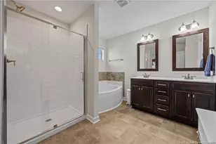 1712 Cherrypoint Dr, Fayetteville, NC 28306 - Photo 25