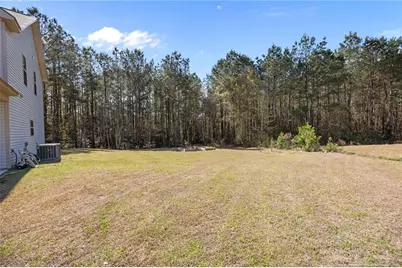 1712 Cherry Point Drive, Fayetteville, NC 28306 - Photo 39