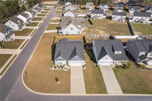 115 Verdmont Dr, Raeford, NC 28376 - Photo 3