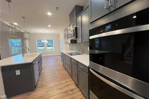 612 Cresswell Moor Wy, Fayetteville, NC 28311 - Photo 9