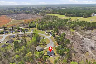 148 Haywood Dr, Raeford, NC 28376 - Photo 9