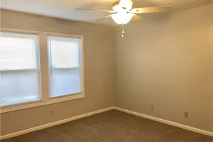 6776 Willowbrook Dr, Fayetteville, NC 28314 - Photo 7