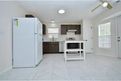 6329 Foxglenn Drive, Fayetteville, NC 28314 - Photo 7