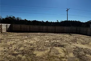 4623 Revelstroke Rd, Hope Mills, NC 28348 - Photo 37