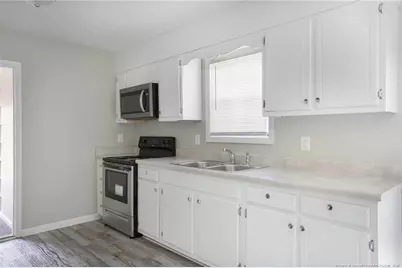 1879 Frankie Avenue, Fayetteville, NC 28304 - Photo 7