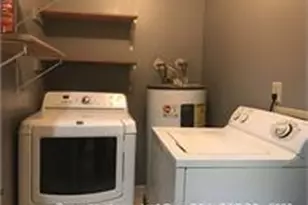 979 Stewarts Creek Dr, Fayetteville, NC 28315 - Photo 9