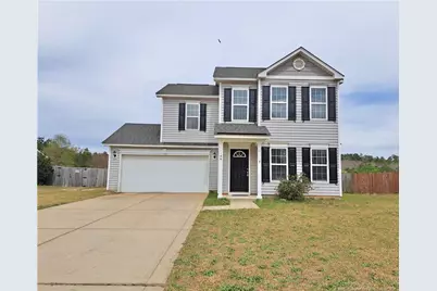 146 Edisto Court, Raeford, NC 28376 - Photo 1