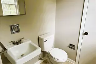 5622 Carson Dr, Fayetteville, NC 28303 - Photo 11