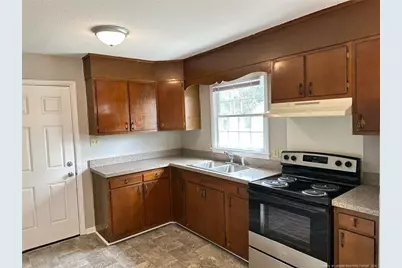 5622 Carson Drive, Fayetteville, NC 28303 - Photo 9