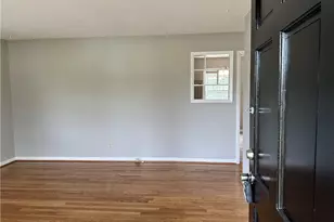 5622 Carson Dr, Fayetteville, NC 28303 - Photo 3