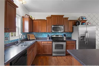 4270 Home Stretch Drive, Hope Mills, NC 28371 - Photo 5