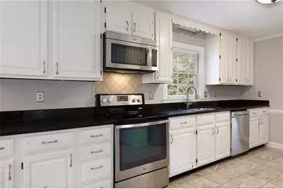 319 Summertime Road, Fayetteville, NC 28303 - Photo 9