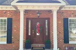 2106 Clinchfield Dr, Fayetteville, NC 28304 - Photo 5