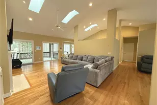 105 Morris Dr, West End, NC 27376 - Photo 7