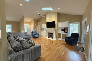 105 Morris Dr, West End, NC 27376 - Photo 9