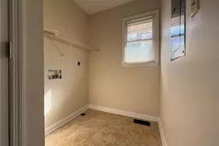 403 W 8th Ave, Raeford, NC 28376 - Photo 25