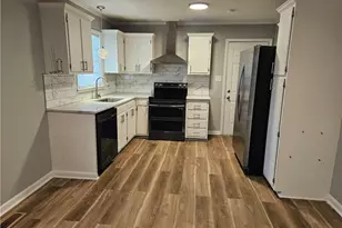 4705 Beaufort Dr, Fayetteville, NC 28304 - Photo 5