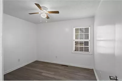 202 Mercer Street, Red Springs, NC 28384 - Photo 11