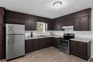 202 Mercer St, Red Springs, NC 28384 - Photo 9