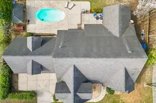 417 Foxwood Dr, Hope Mills, NC 28348 - Photo 7