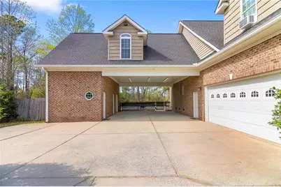 417 Foxwood Drive, Hope Mills, NC 28348 - Photo 9