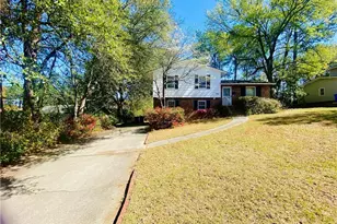 5410 Maryland Dr, Fayetteville, NC 28311 - Photo 3