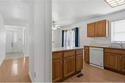 6718 Seaford Drive, Fayetteville, NC 28314 - Photo 21