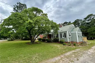 211 N Roberts St, Raeford, NC 28376 - Photo 3