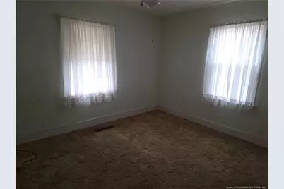 407 North Edinborough Street, Red Springs, NC 28377 - Photo 9