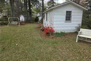 407 N Edinborough St, Red Springs, NC 28377 - Photo 3