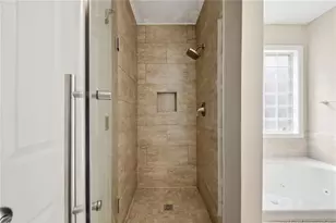 3327 Broomsgrove Dr, Fayetteville, NC 28306 - Photo 19