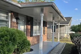 1702 Edgecombe Ave, Fayetteville, NC 28301 - Photo 3