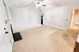 1630 Pristine Ln, Hope Mills, NC 28348 - Photo 7