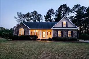 1630 Pristine Ln, Hope Mills, NC 28348 - Photo 39