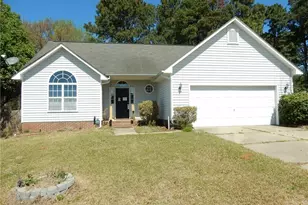 571 Americana Dr, Raeford, NC 28376 - Photo 1