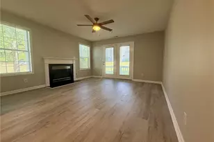 224-1 Waterdown Dr, Fayetteville, NC 28314 - Photo 3