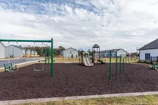 910 Kingscote Dr, Fayetteville, NC 28314 - Photo 27