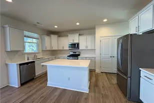 282 Creekhaven Dr, Angier, NC 27501 - Photo 7