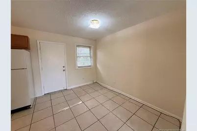 713 North Street #D, Fayetteville, NC 28301 - Photo 3