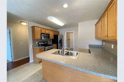 89 Person Court, Spring Lake, NC 28390 - Photo 5