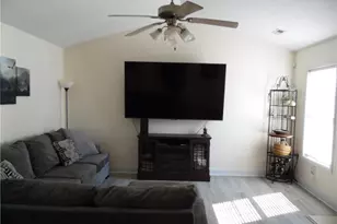 502 Cypress Dr, Raeford, NC 28376 - Photo 7