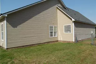 502 Cypress Dr, Raeford, NC 28376 - Photo 31