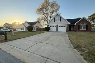 8420 Deertrot Dr, Fayetteville, NC 28314 - Photo 3