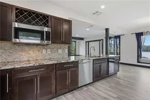 5721 Waters Edge Dr, Fayetteville, NC 28314 - Photo 9