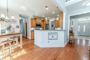 172 Canyon Creek Dr, Sanford, NC 27330 - Photo 9