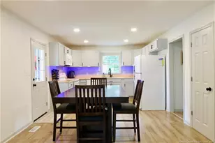 3709 Clearwater Dr, Fayetteville, NC 28311 - Photo 11