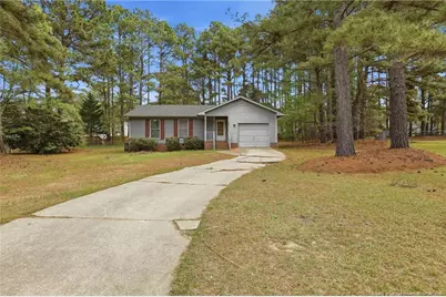 207 Cobblestone Court, Raeford, NC 28376 - Photo 3