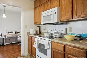 209 Waterdown Dr, Fayetteville, NC 28314 - Photo 19