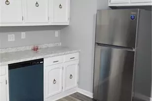 1437 Artesian Ct, Fayetteville, NC 28304 - Photo 3